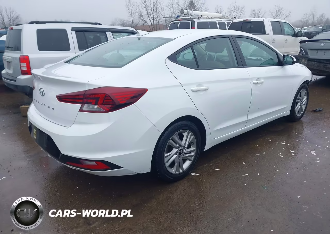 2020 Hyundai Elantra Value Edition VIN:5NPD84LF8LH546490 - 4