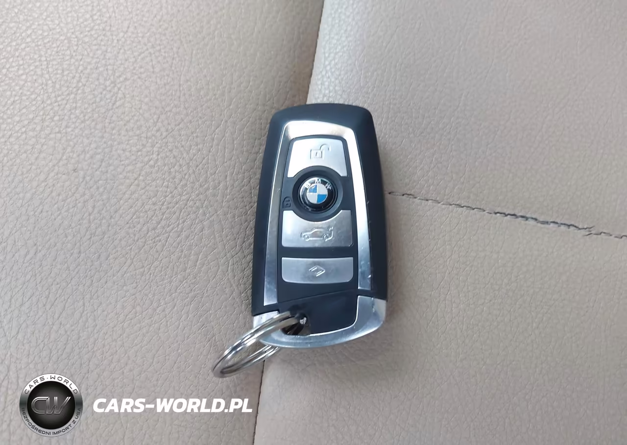 2013 BMW 320I xDrive VIN:WBA3C3C57DF980226 - 11