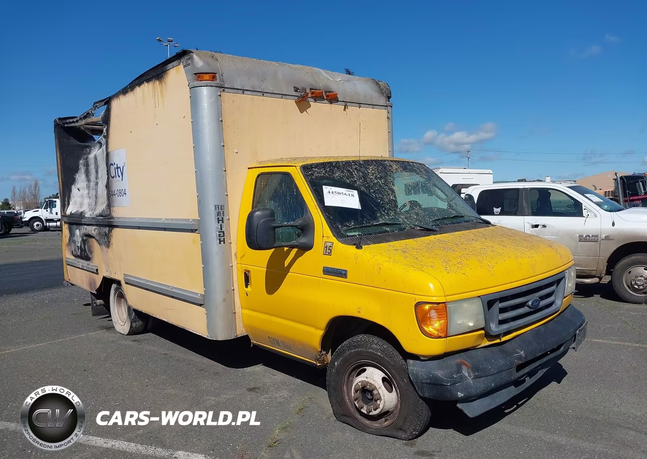 2007 Ford E-350 Cutaway