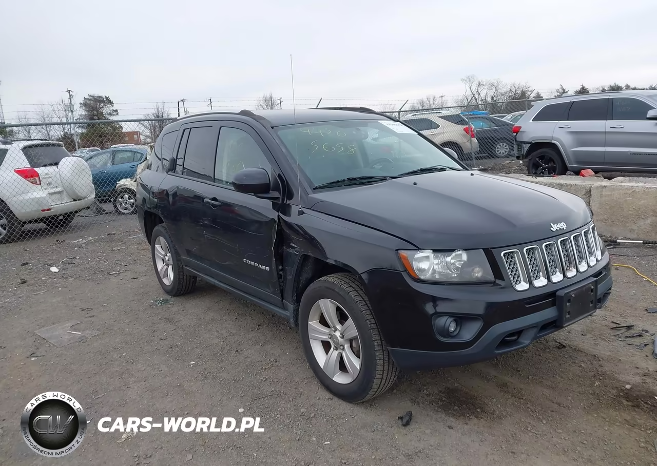 2014 Jeep Compass Latitude – zdjęcie 1 z 16