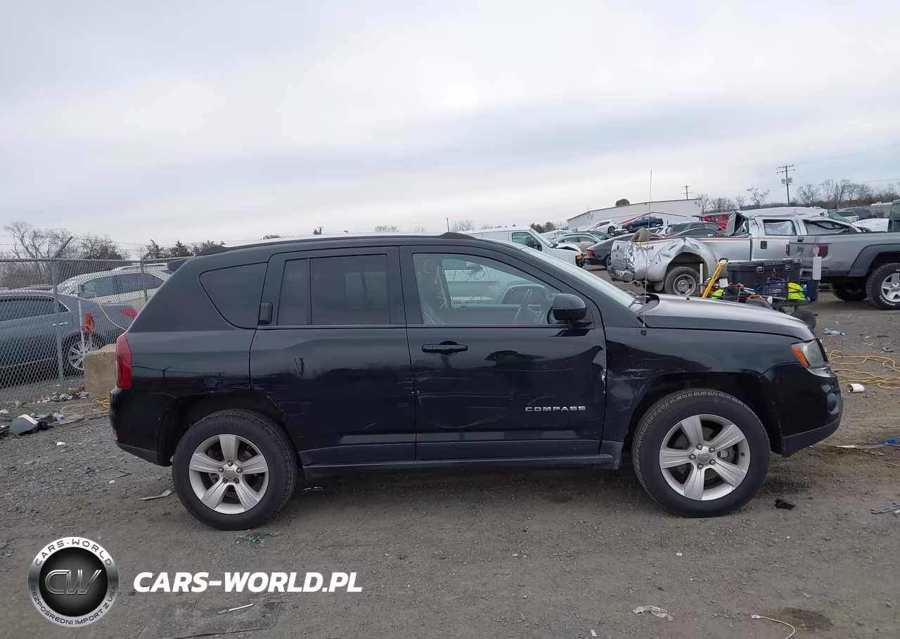 2014 Jeep Compass Latitude VIN:1C4NJDEB5ED846659 - 13