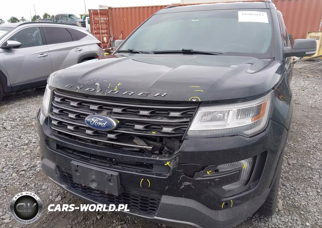 2017 Ford Explorer Xlt VIN:1FM5K7D83HGA20038 - 6