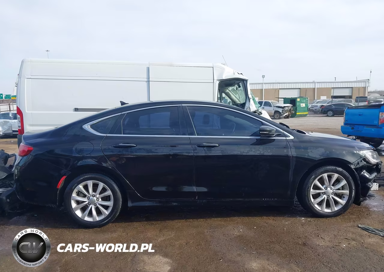 2015 Chrysler 200 C VIN:1C3CCCCGXFN549073 - 14