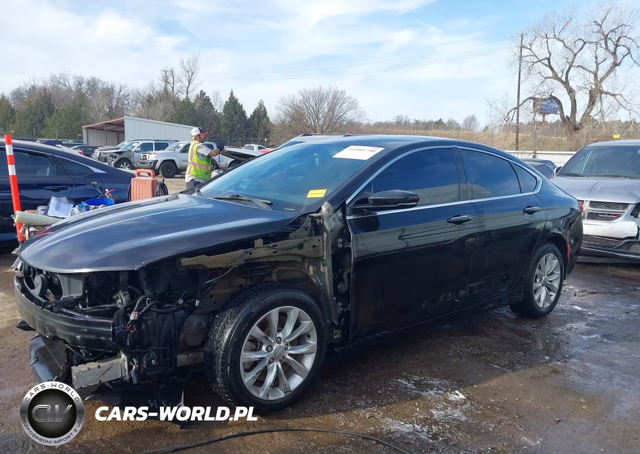2015 Chrysler 200 C VIN:1C3CCCCGXFN549073 - 15