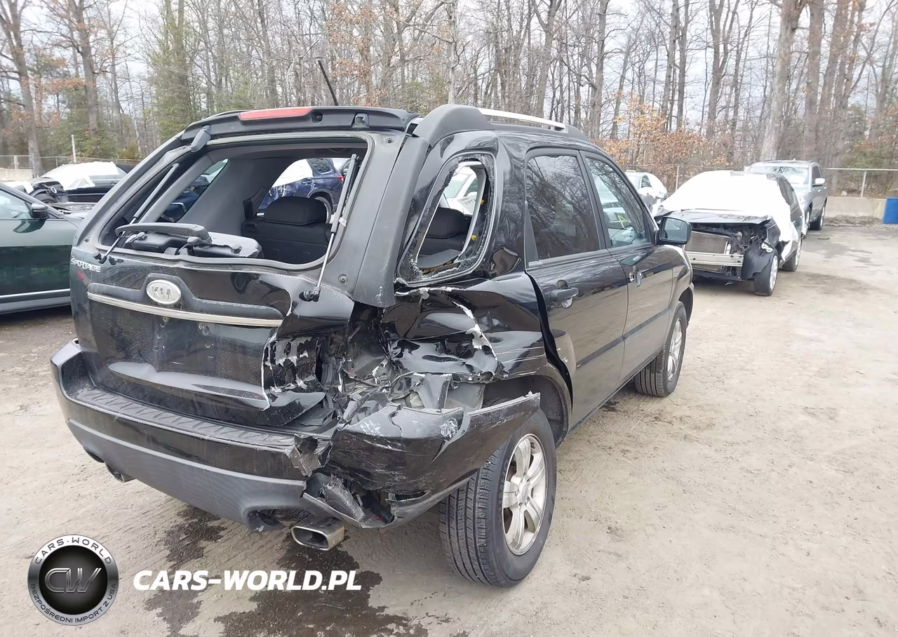 2010 Kia Sportage Lx VIN:KNDKG3A4XA7692056 - 4