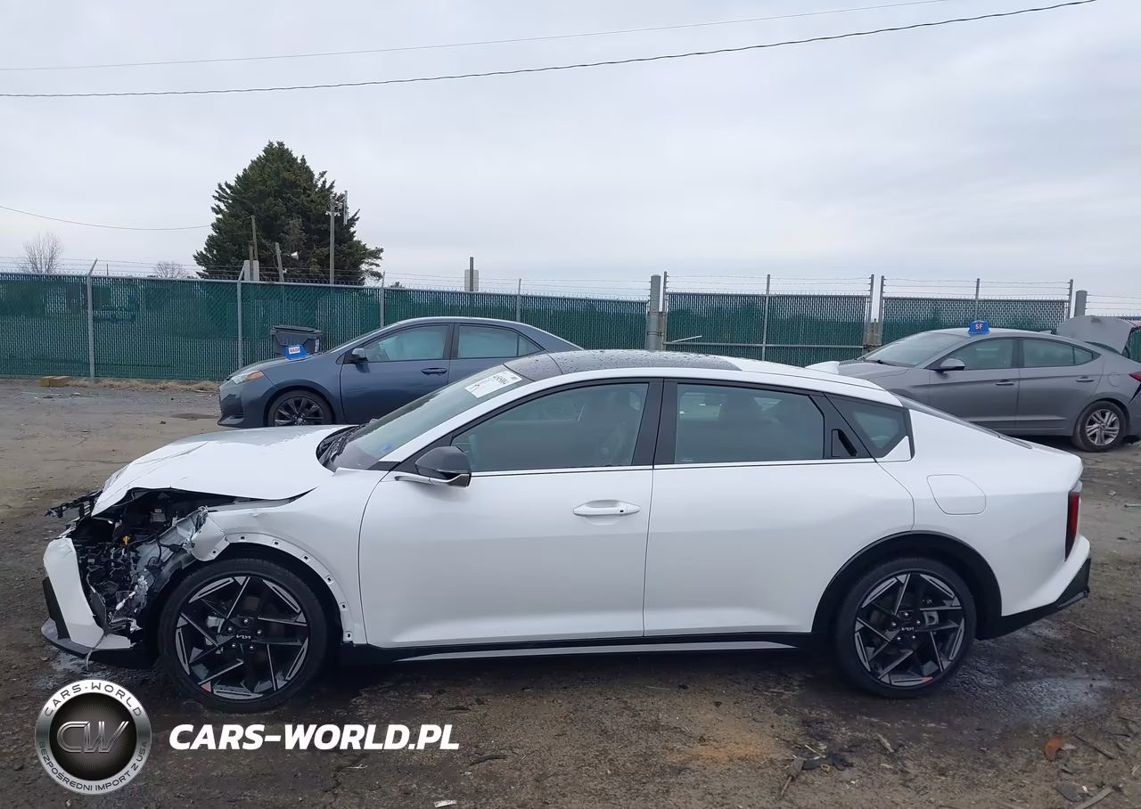 2026 Kia K4 Gt-Line VIN:3KPFW4DE2TE266086 - 14