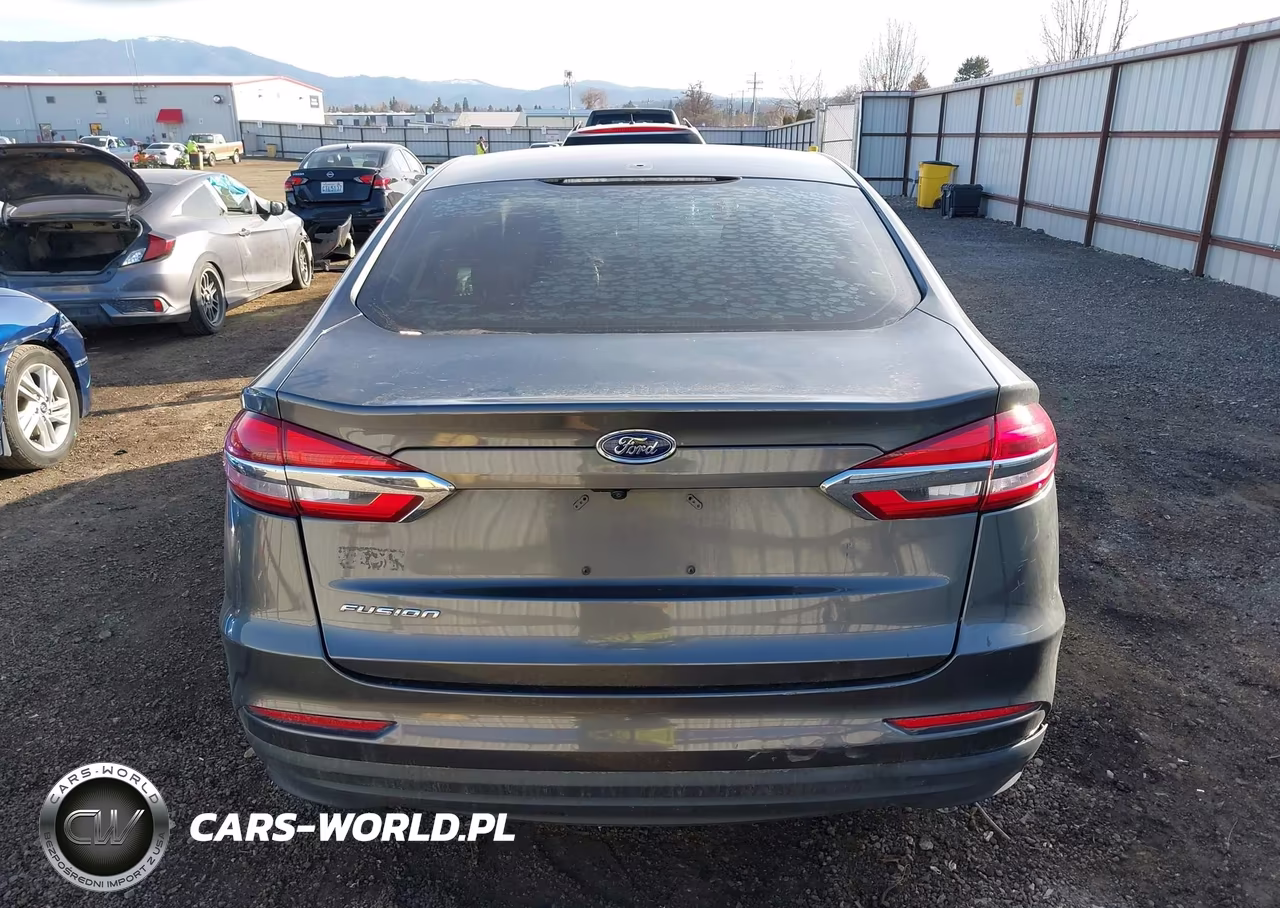 2020 Ford Fusion S VIN:3FA6P0G71LR101731 - 15