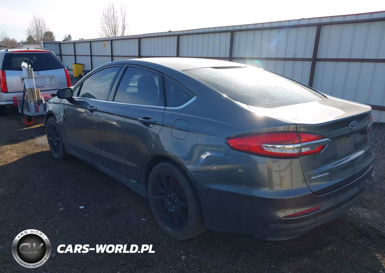 2020 Ford Fusion S VIN:3FA6P0G71LR101731 - 3
