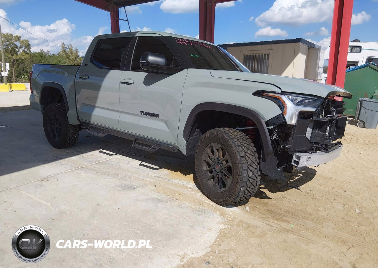 2026 Toyota Tundra Sr5 Crewmax 5.5' Bed