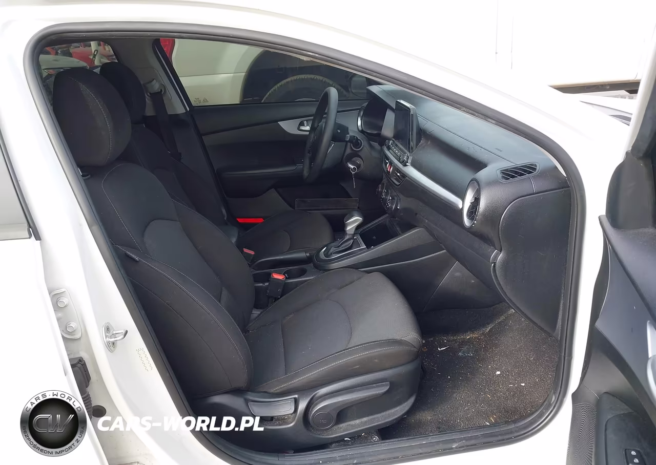 2023 Kia Forte Lxs VIN:3KPF24AD2PE559905 - 5