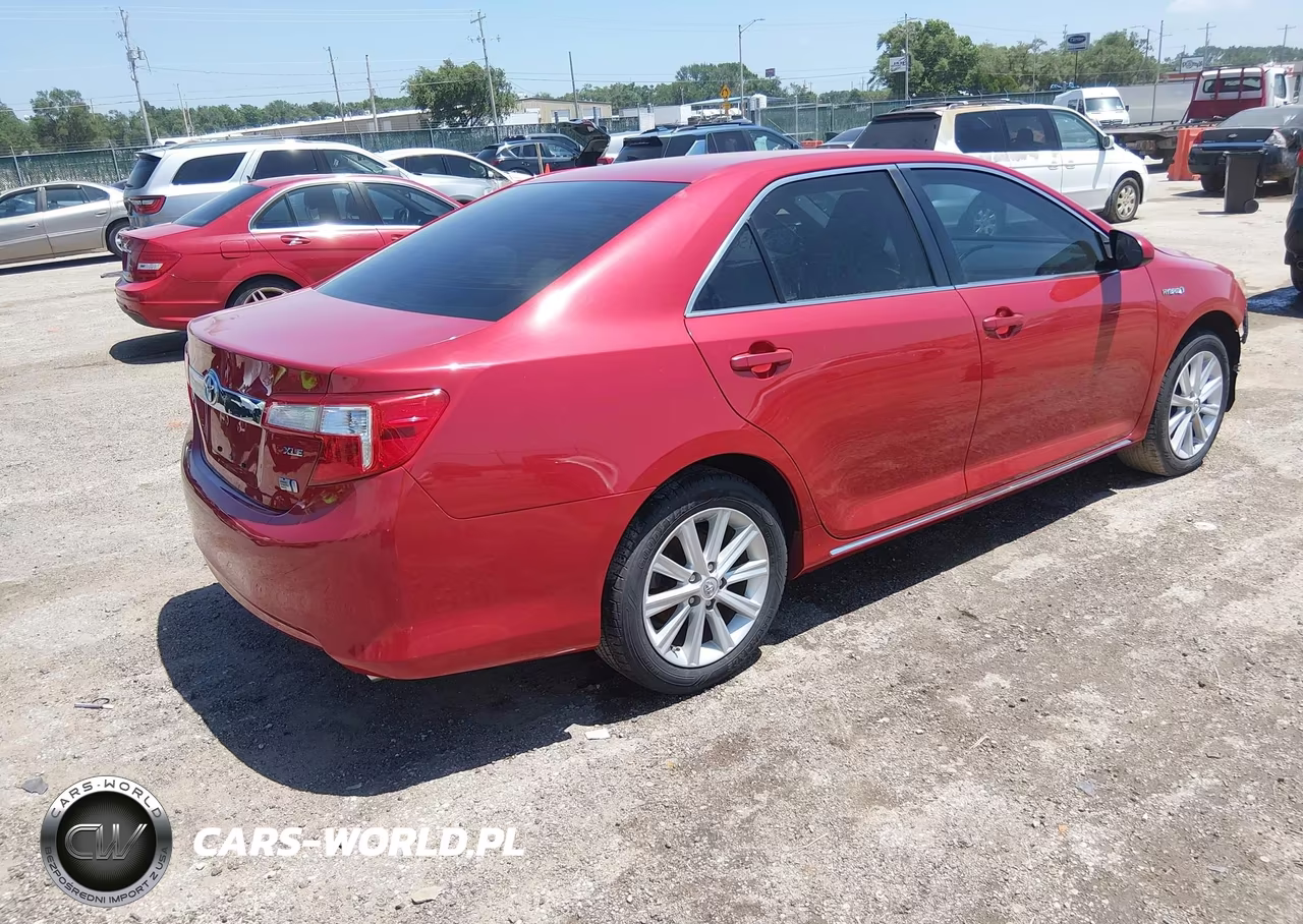 2013 Toyota Camry Hybrid Xle VIN:4T1BD1FK3DU075572 - 4