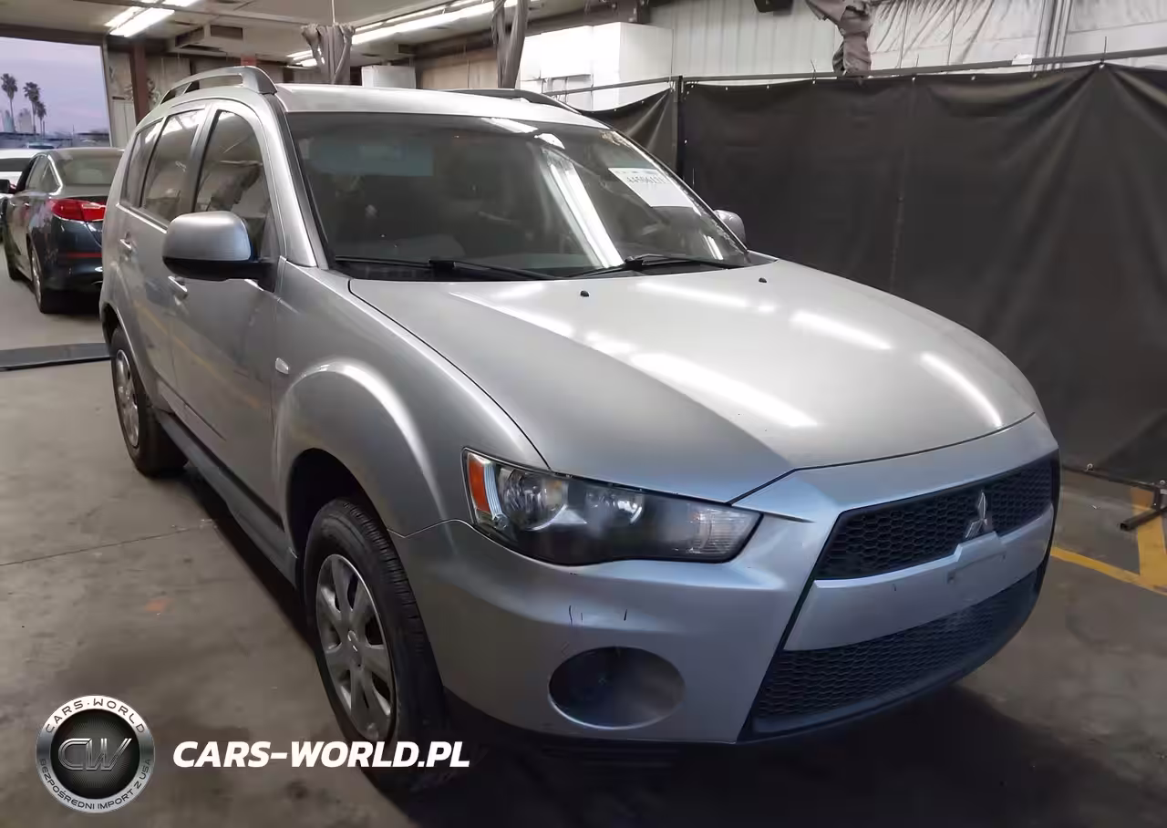 2012 Mitsubishi Outlander Es