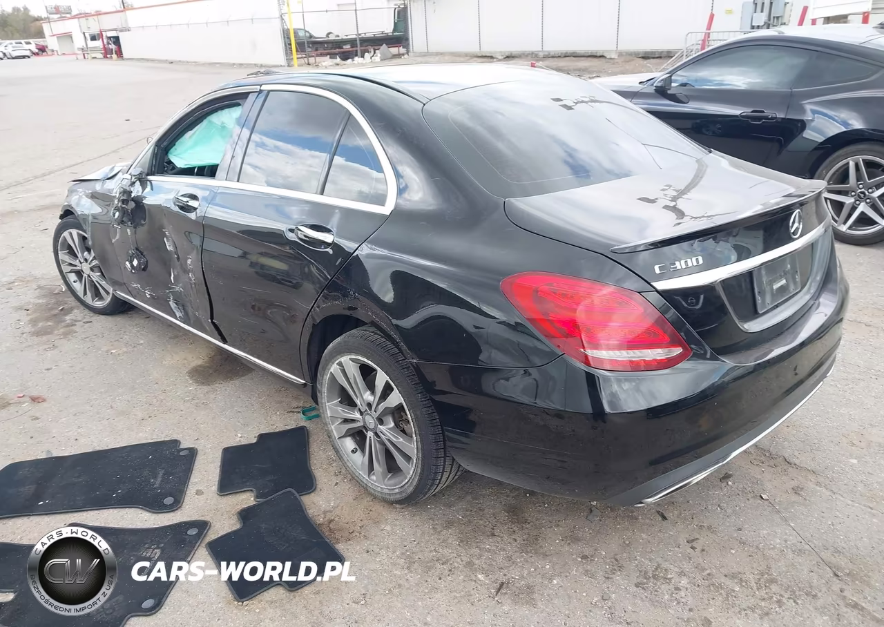 2016 Mercedes-Benz C 300 VIN:55SWF4JB7GU172875 - 3