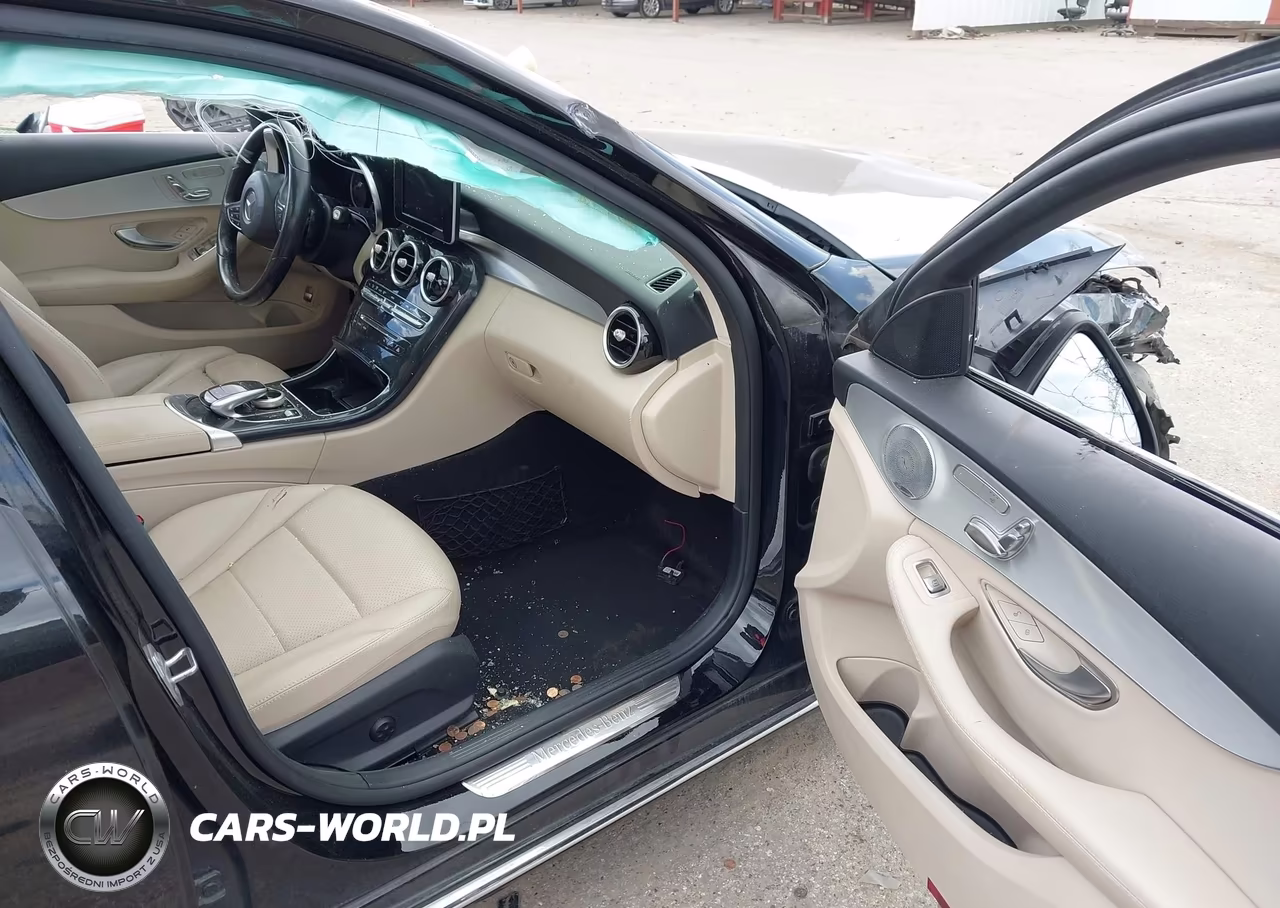 2016 Mercedes-Benz C 300 VIN:55SWF4JB7GU172875 - 5