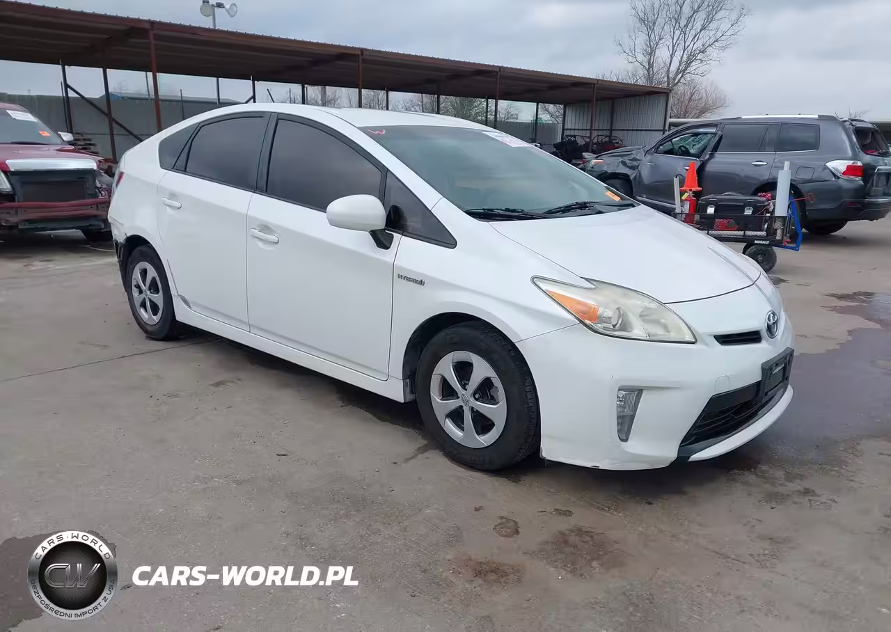 2014 Toyota Prius Three