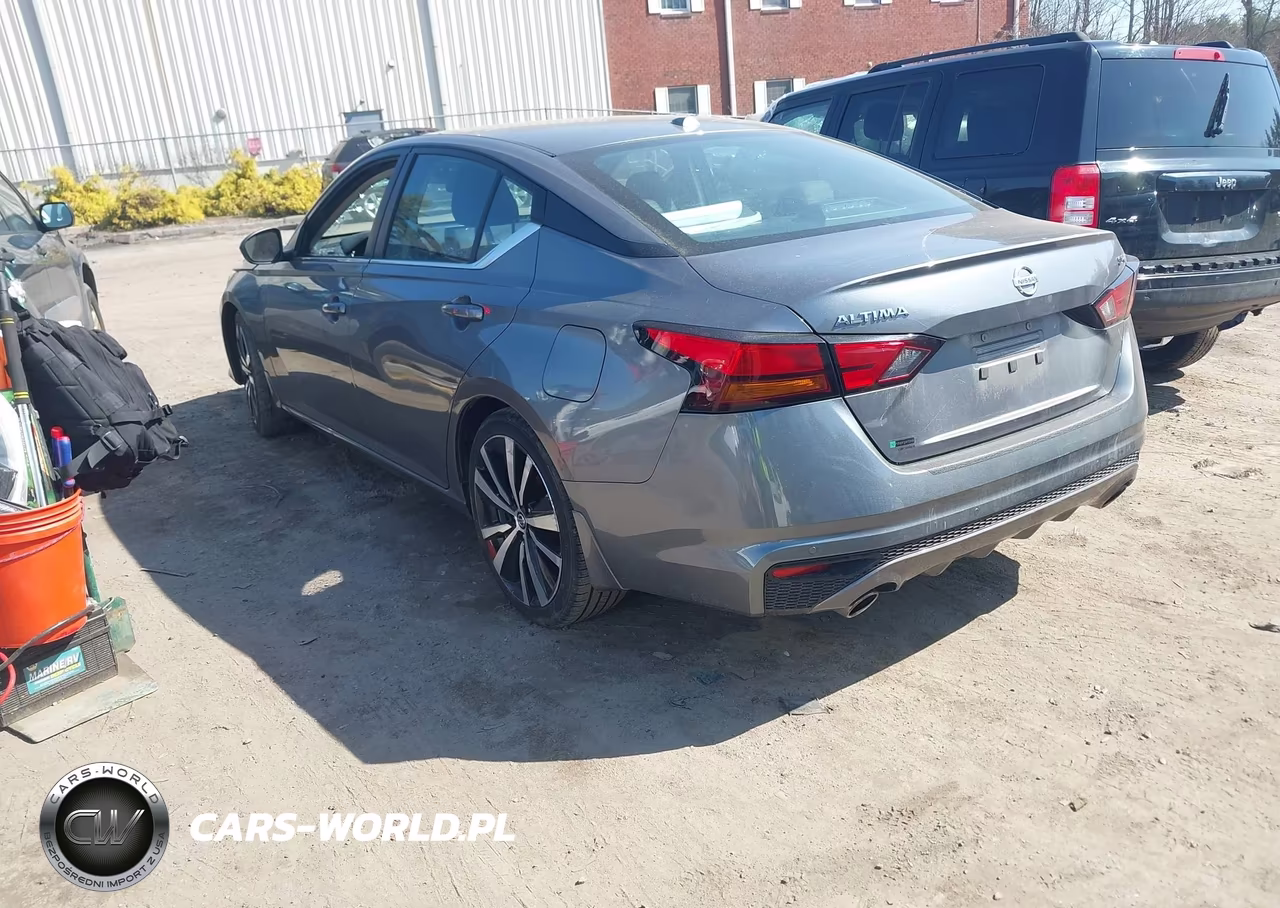 2022 Nissan Altima Sr Fwd VIN:1N4BL4CV3NN365884 - 3