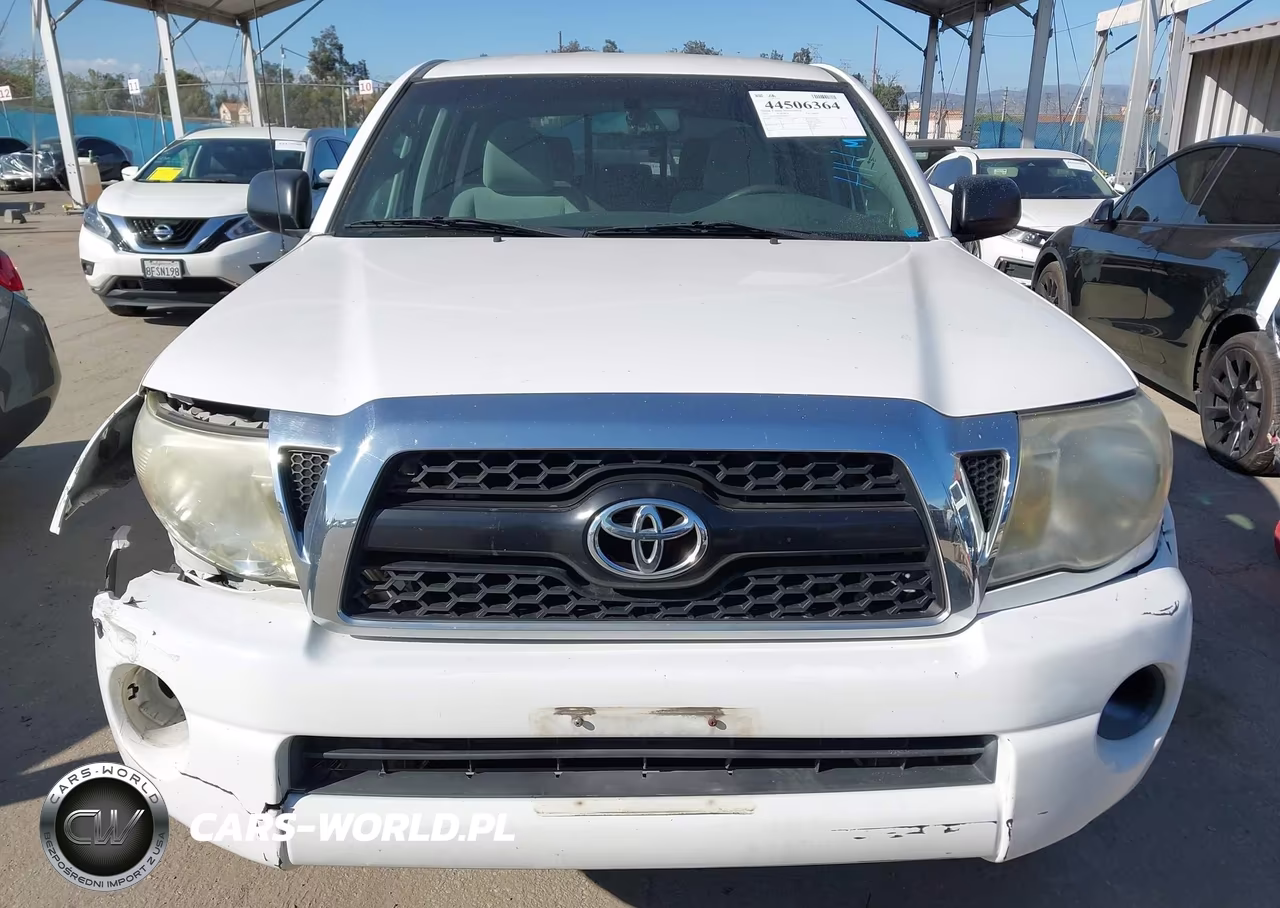 2011 Toyota Tacoma Prerunner VIN:5TFJX4GN6BX005612 - 12