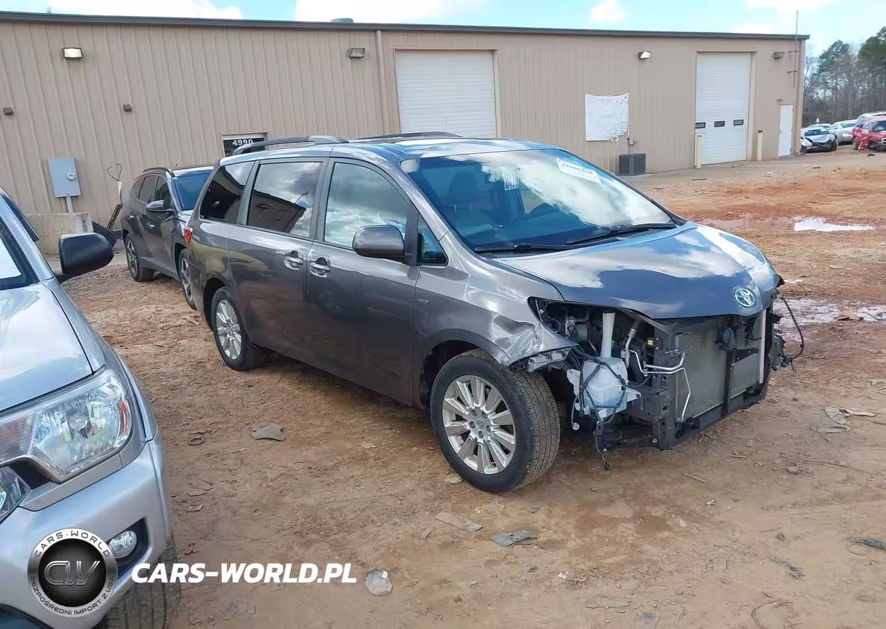 2016 Toyota Sienna Xle 7 Passenger