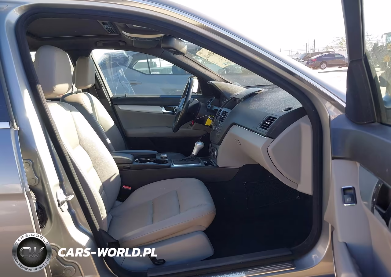 2008 Mercedes-Benz C 300 Sport VIN:WDDGF54X08R023874 - 5
