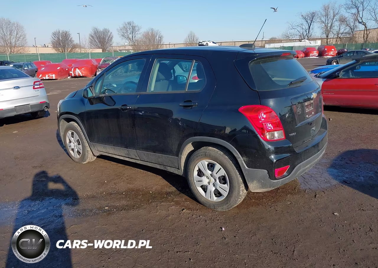 2017 Chevrolet Trax Ls VIN:3GNCJKSB9HL289938 - 3
