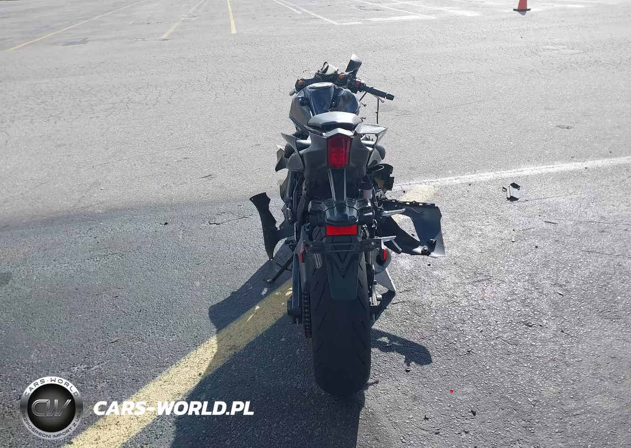 2025 Yamaha Yzfr7 VIN:JYARM38E0SA016589 - 6
