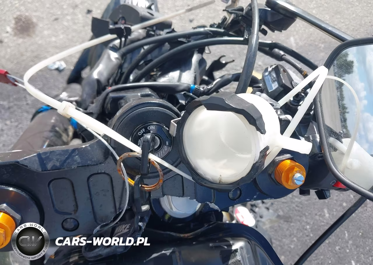 2025 Yamaha Yzfr7 VIN:JYARM38E0SA016589 - 7