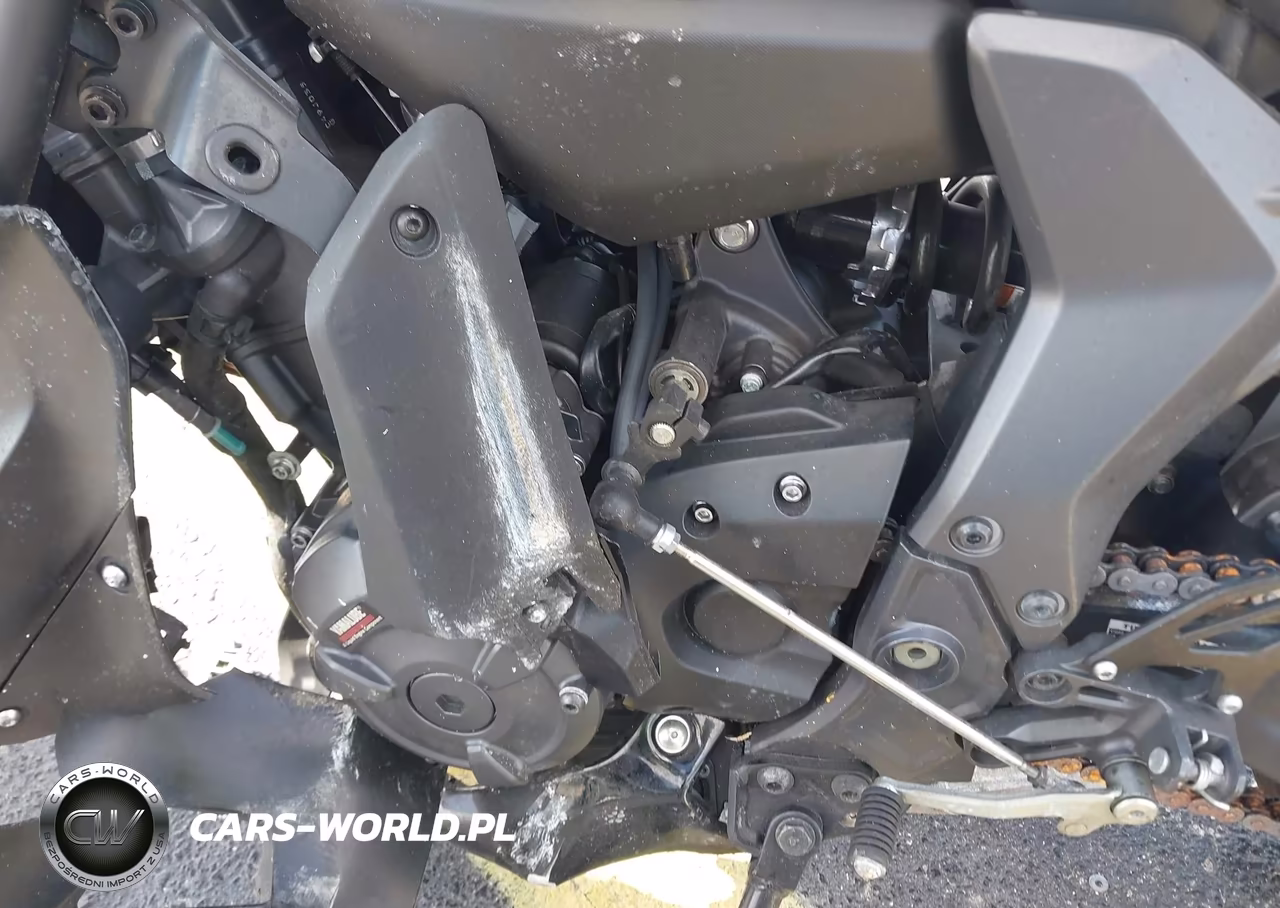 2025 Yamaha Yzfr7 VIN:JYARM38E0SA016589 - 9