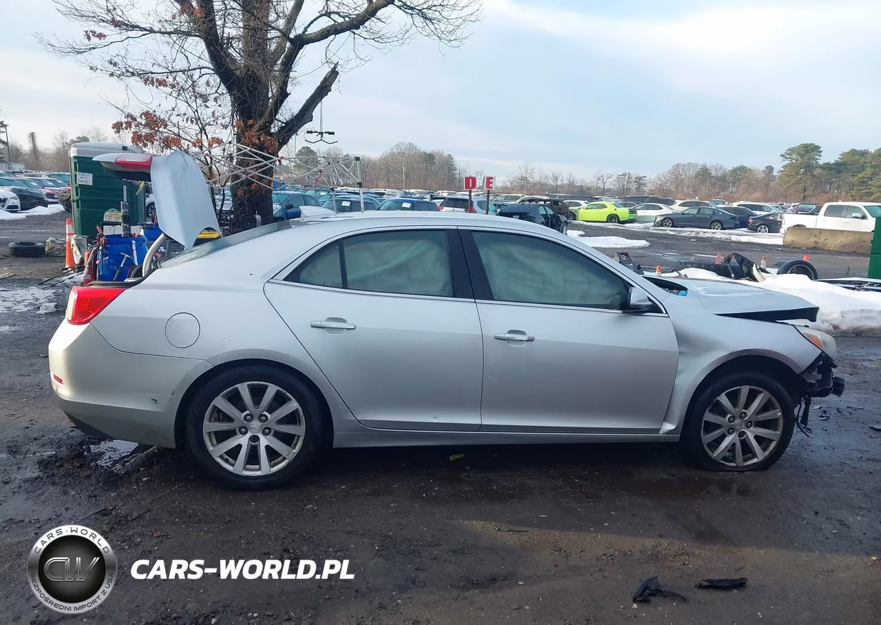 2015 Chevrolet Malibu 1Lz VIN:1G11F5SL8FU107539 - 13
