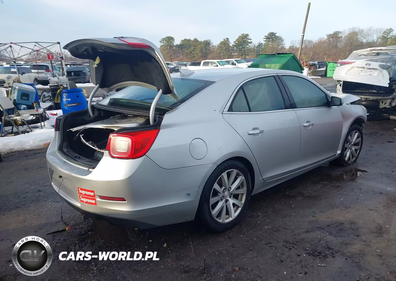 2015 Chevrolet Malibu 1Lz VIN:1G11F5SL8FU107539 - 4