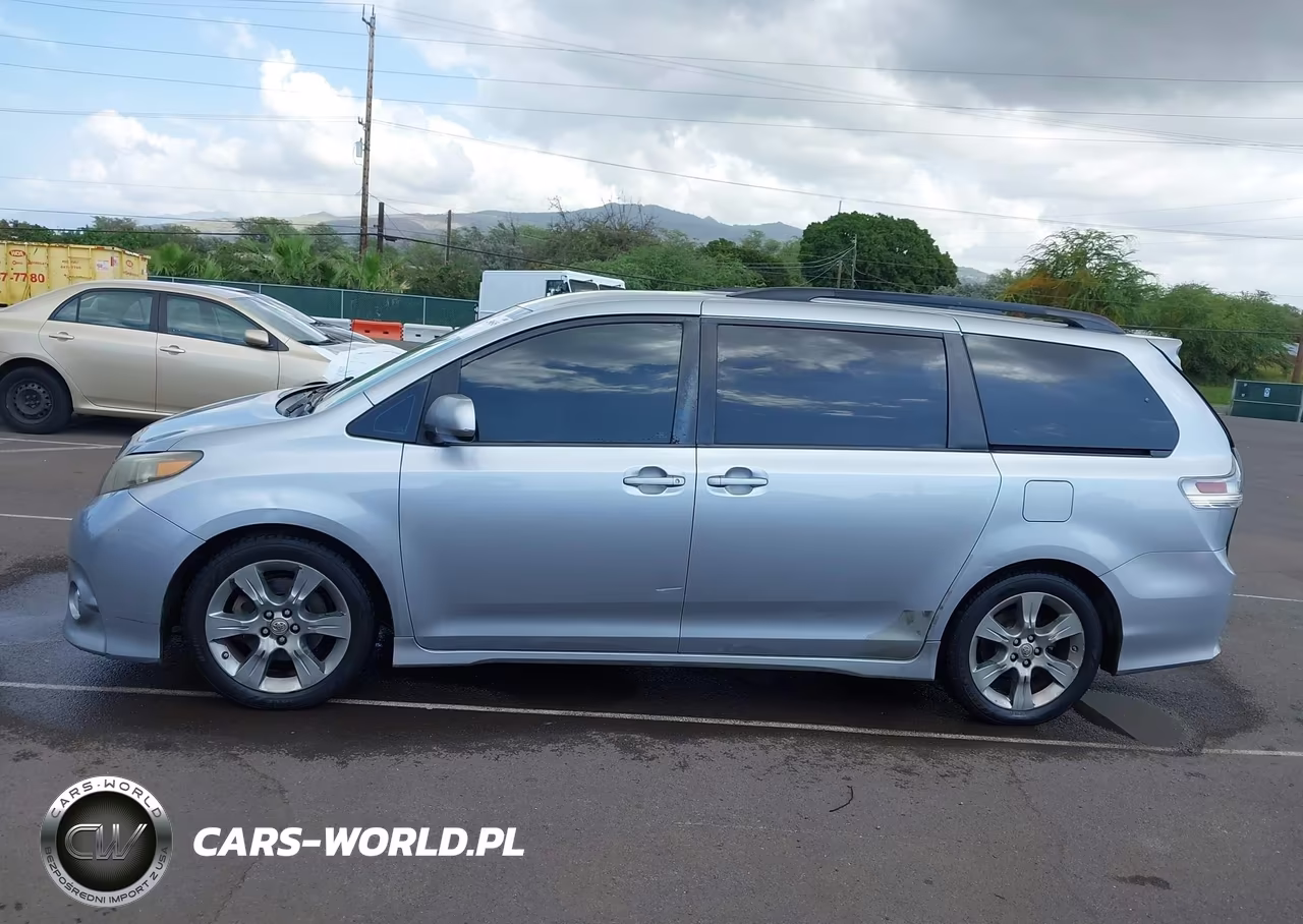 2012 Toyota Sienna Se 8 Passenger VIN:5TDXK3DC6CS229590 - 13