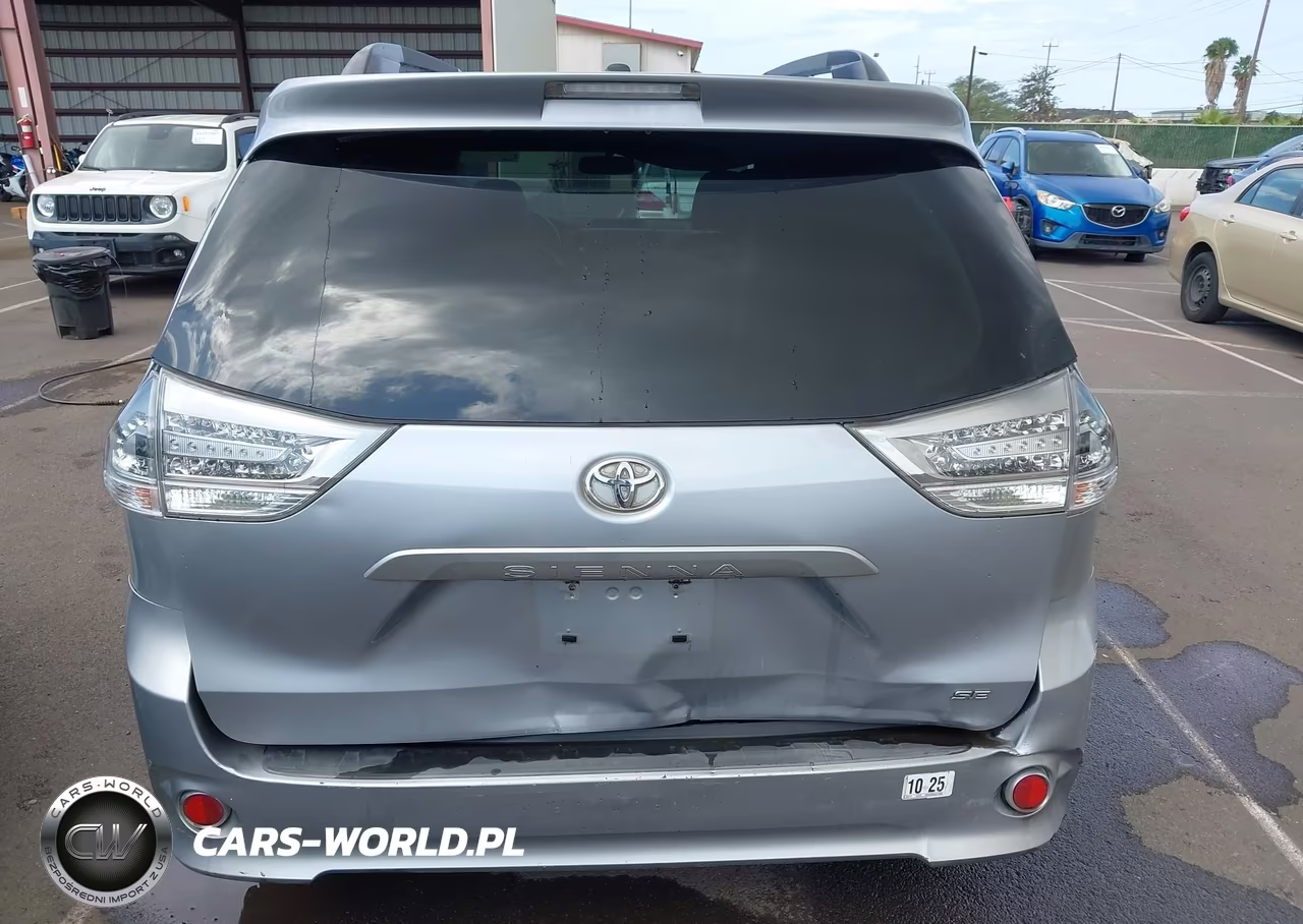 2012 Toyota Sienna Se 8 Passenger VIN:5TDXK3DC6CS229590 - 6