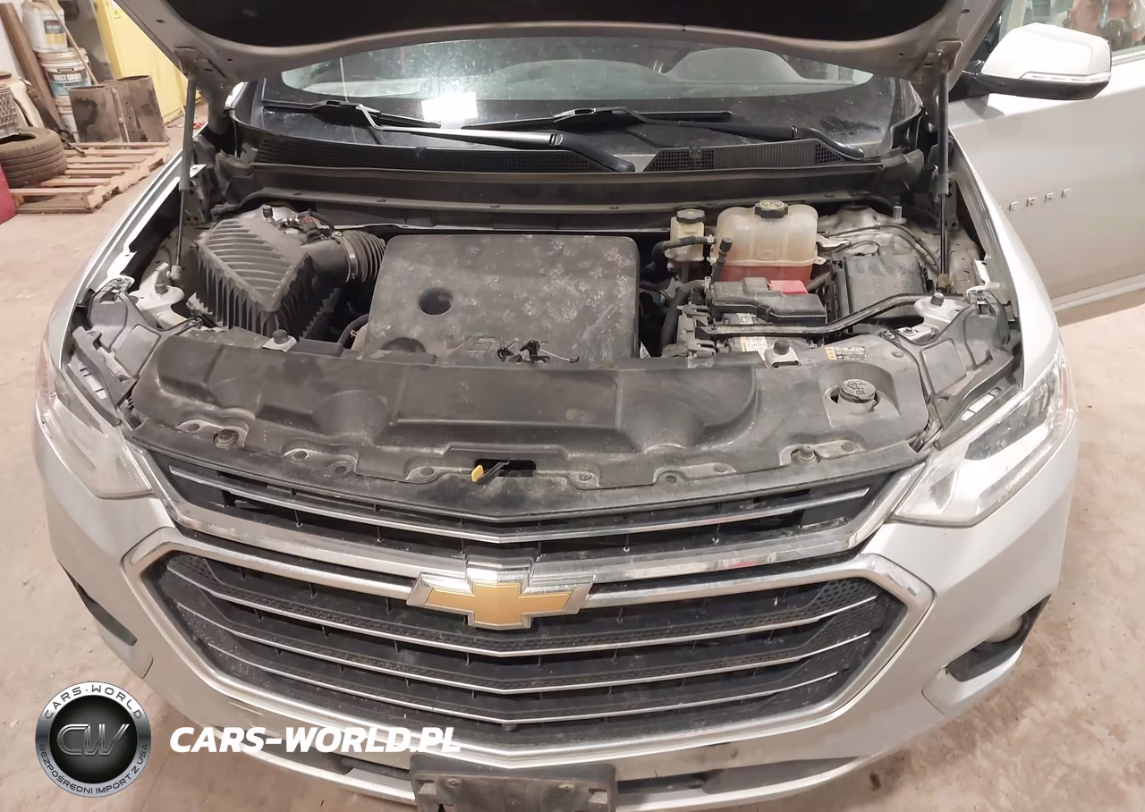 2018 Chevrolet Traverse High Country VIN:1GNEVKKW5JJ184438 - 10