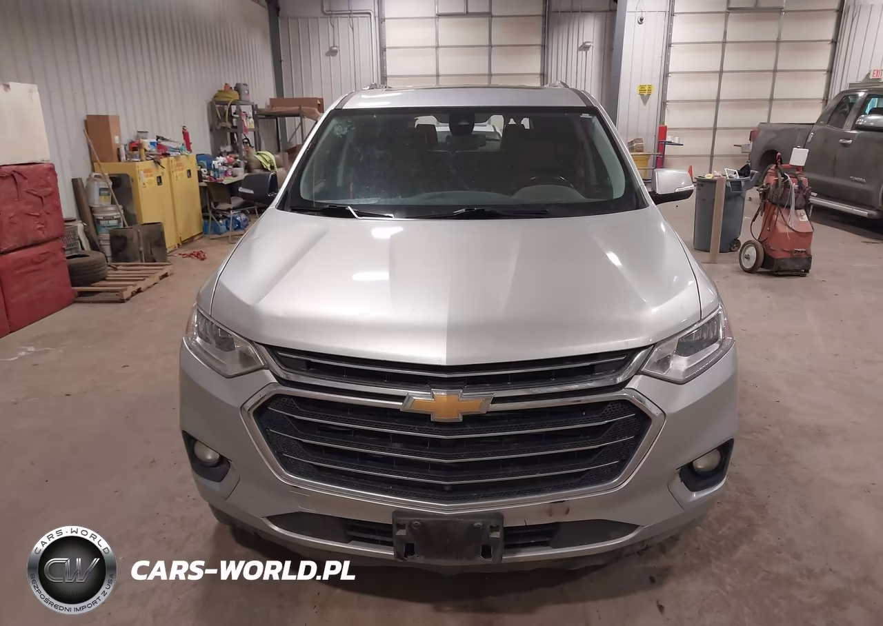 2018 Chevrolet Traverse High Country VIN:1GNEVKKW5JJ184438 - 12