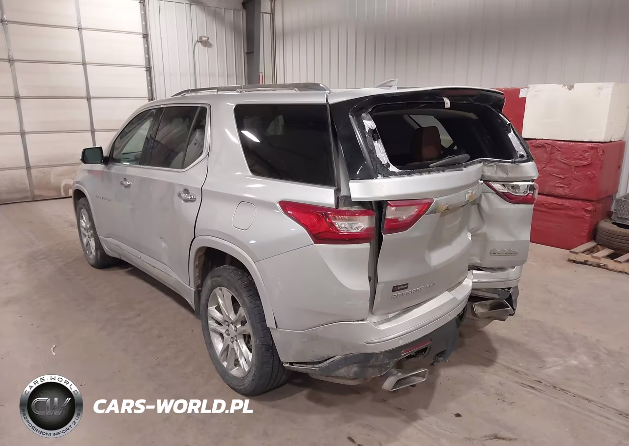 2018 Chevrolet Traverse High Country VIN:1GNEVKKW5JJ184438 - 3