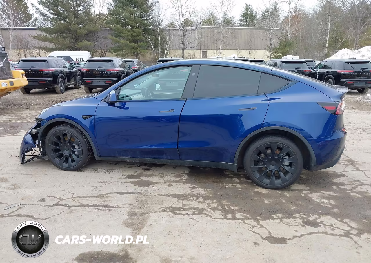 2024 Tesla Model Y Long Range Dual Motor All-Wheel Drive VIN:7SAYGDEE7RF986008 - 15