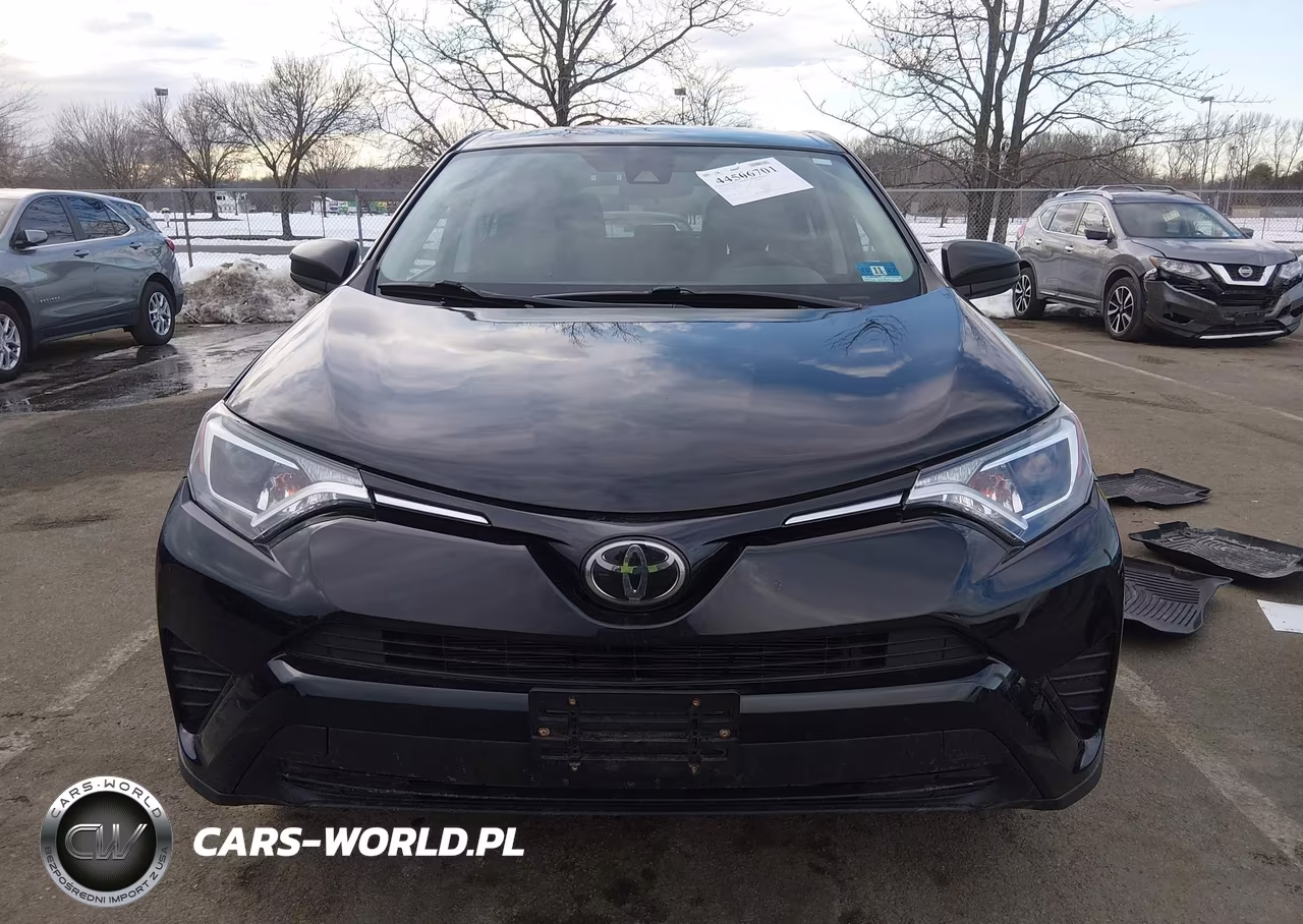 2018 Toyota Rav4 Le VIN:2T3BFREV1JW736362 - 12