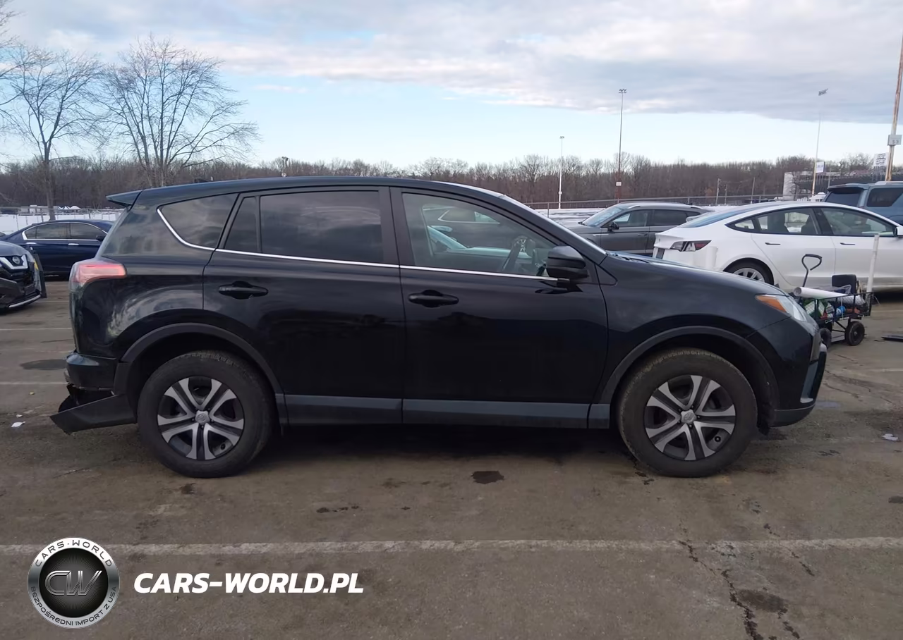 2018 Toyota Rav4 Le VIN:2T3BFREV1JW736362 - 13