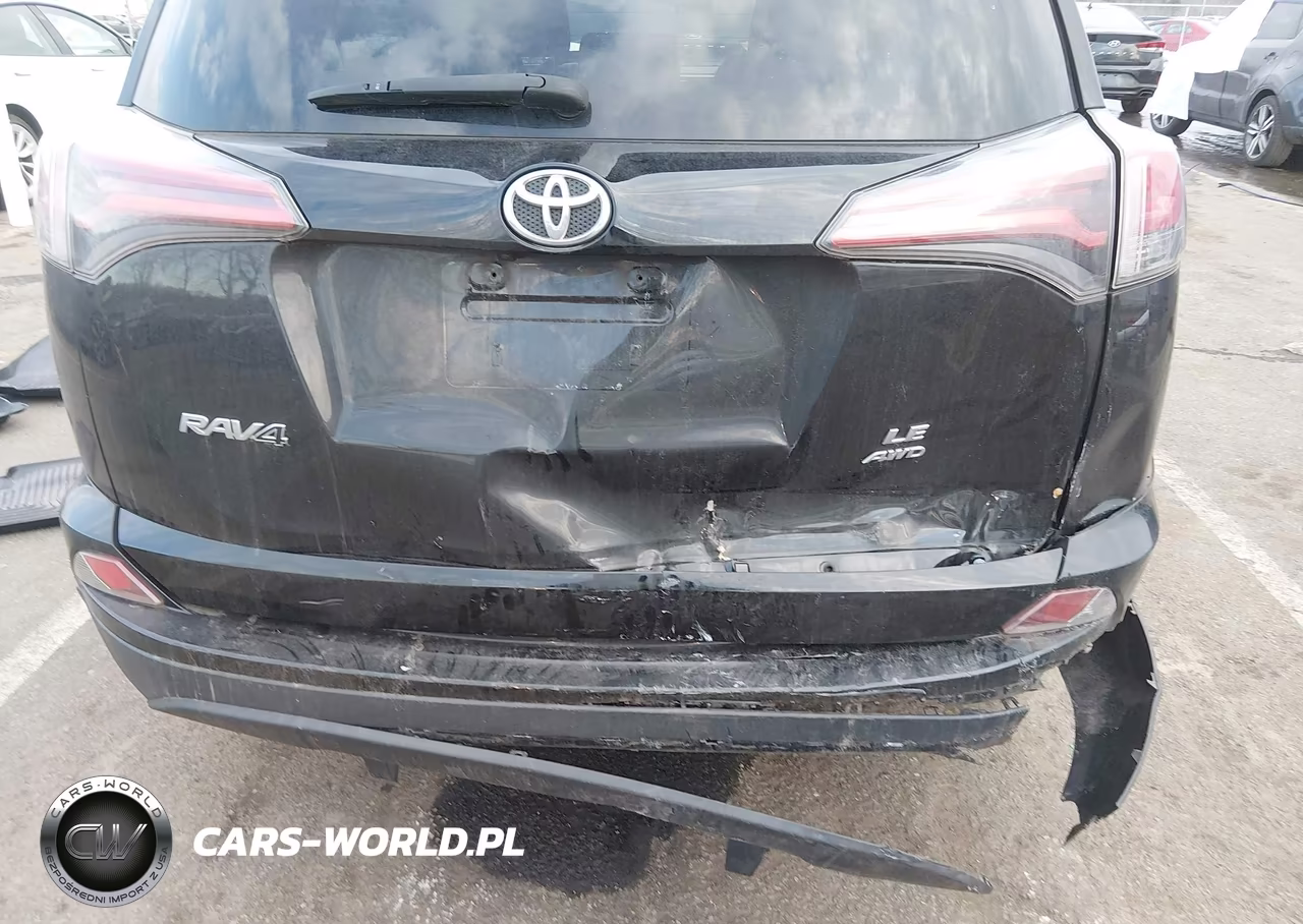 2018 Toyota Rav4 Le VIN:2T3BFREV1JW736362 - 6