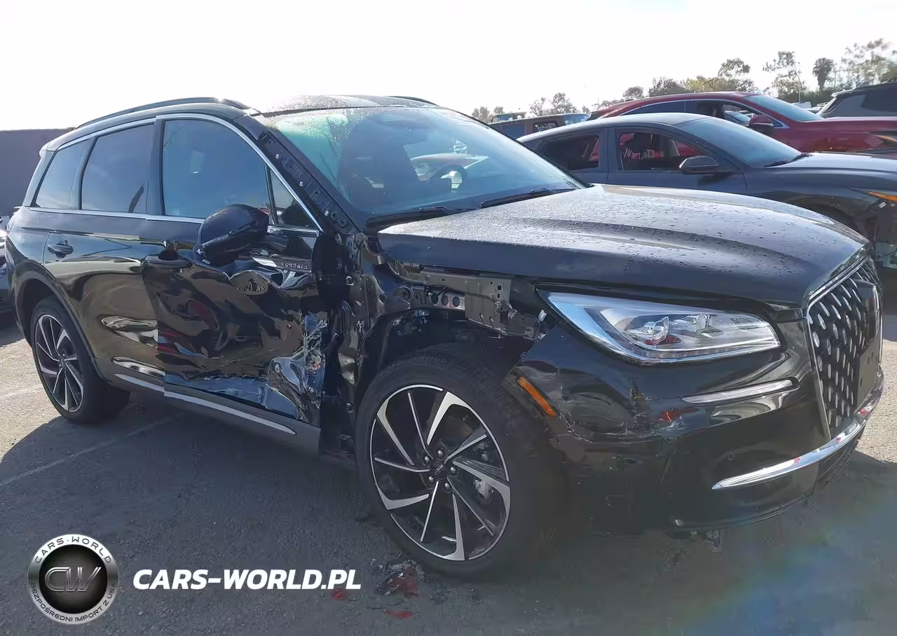 2025 Lincoln Corsair Reserve