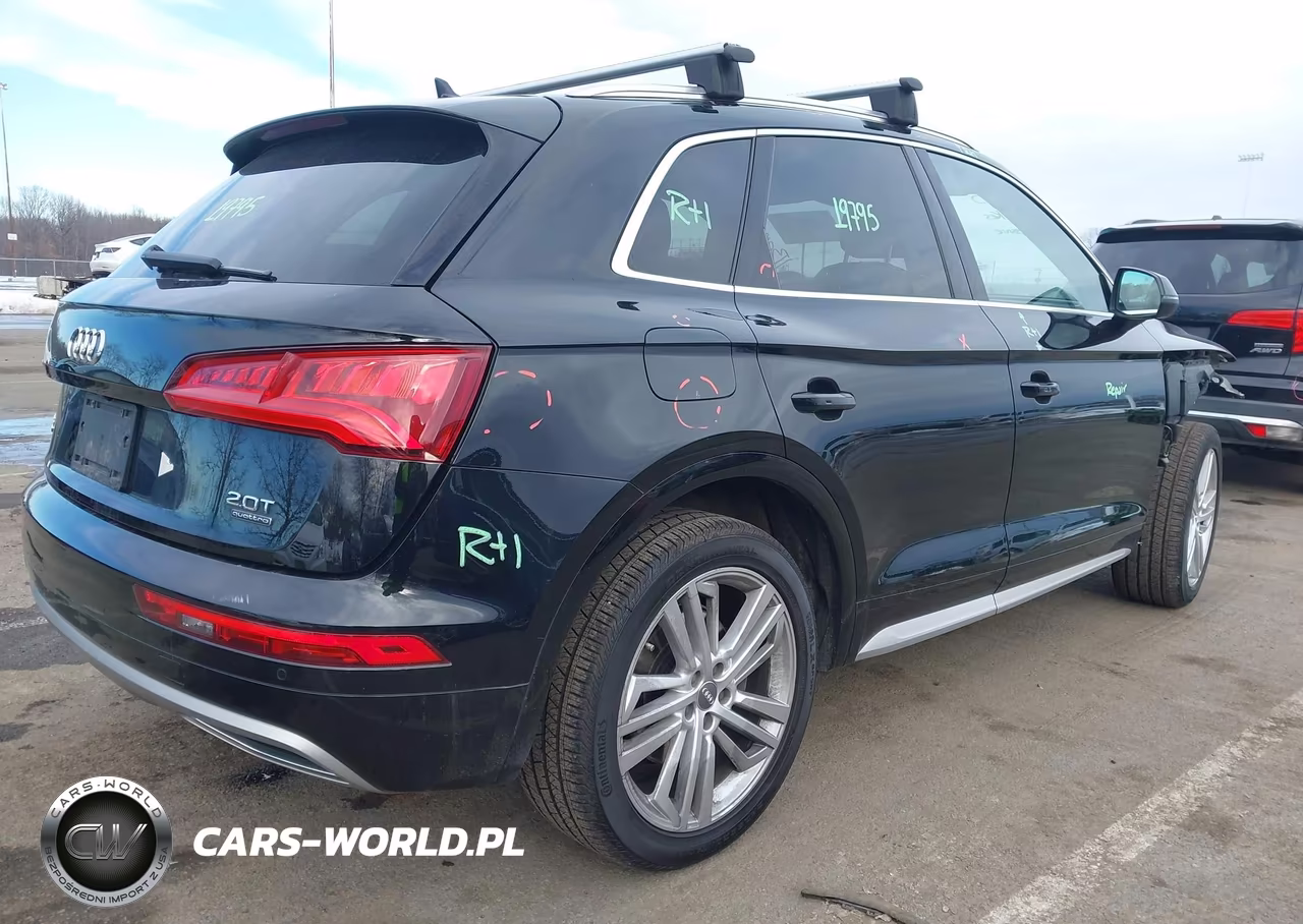 2018 Audi Q5 2.0T Premium-2.0T Tech Premium VIN:WA1BNAFY0J2238850 - 4