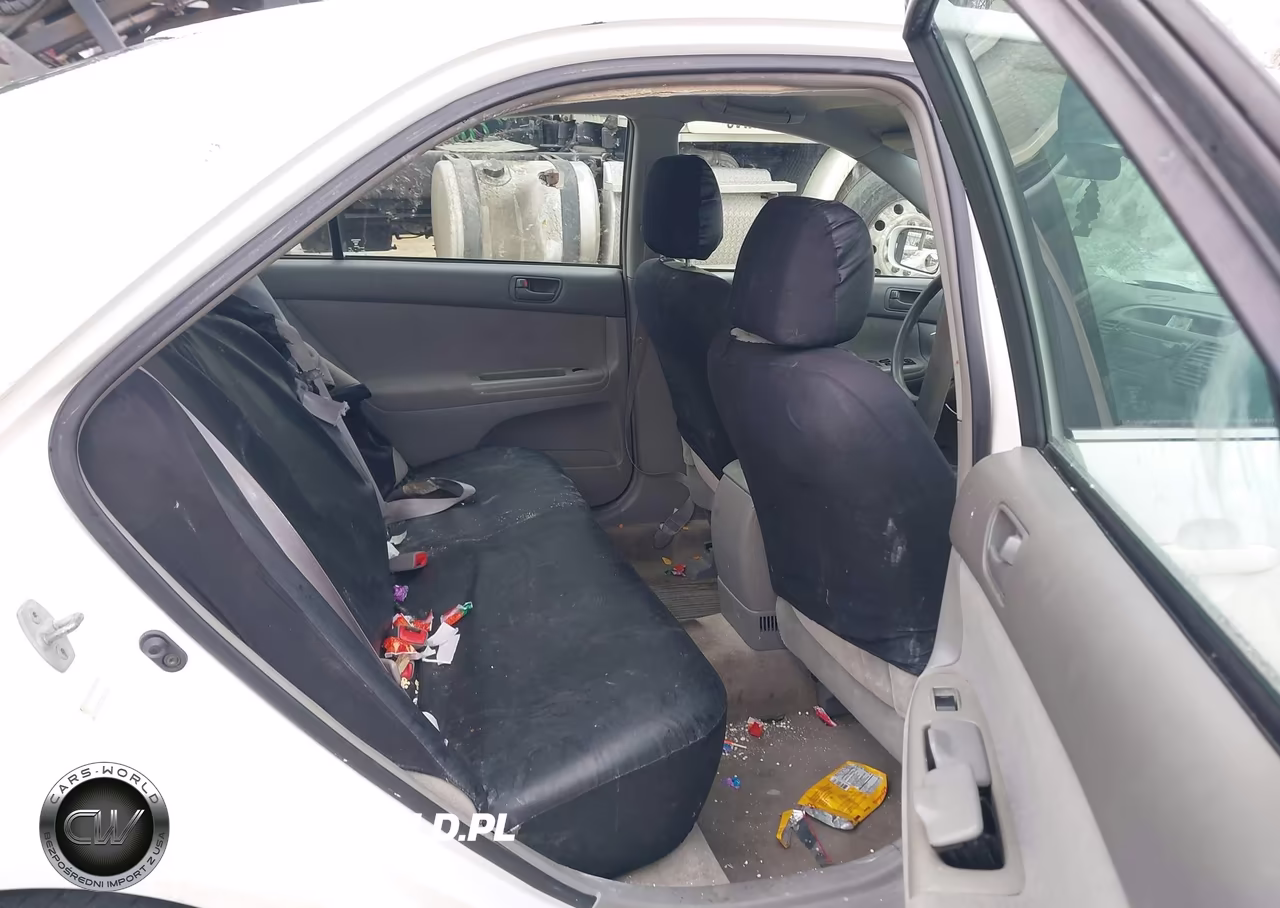 2004 Toyota Camry Le VIN:4T1BE32K64U273366 - 8