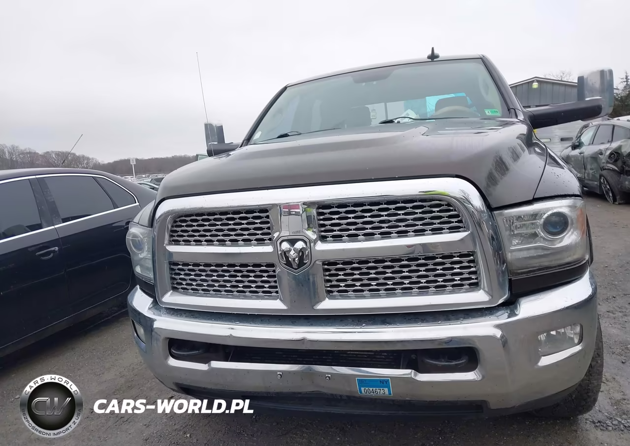 2013 Ram 2500 Laramie VIN:3C6UR5FL4DG571540 - 13