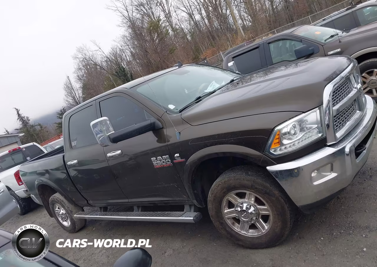 2013 Ram 2500 Laramie VIN:3C6UR5FL4DG571540 - 14