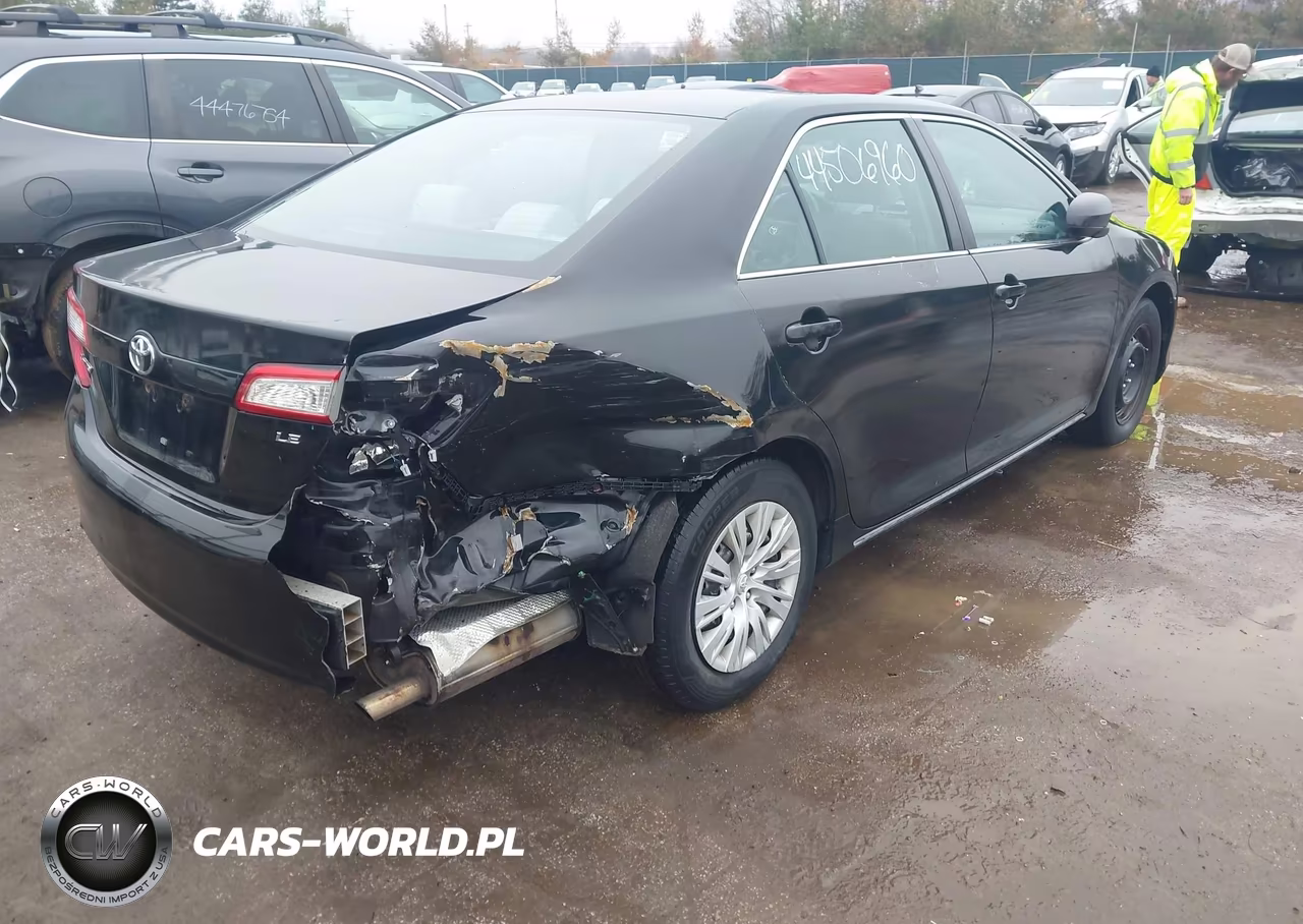 2014 Toyota Camry Le VIN:4T4BF1FK7ER356470 - 4