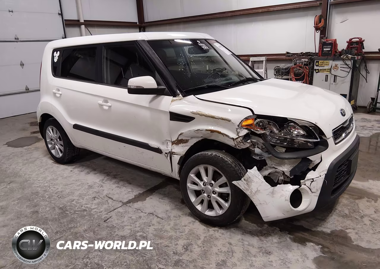 2013 Kia Soul +