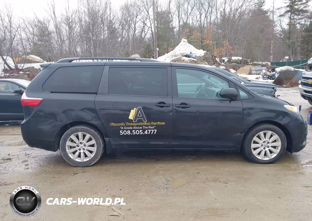 2015 Toyota Sienna Le 7 Passenger VIN:5TDJK3DC2FS125897 - 13