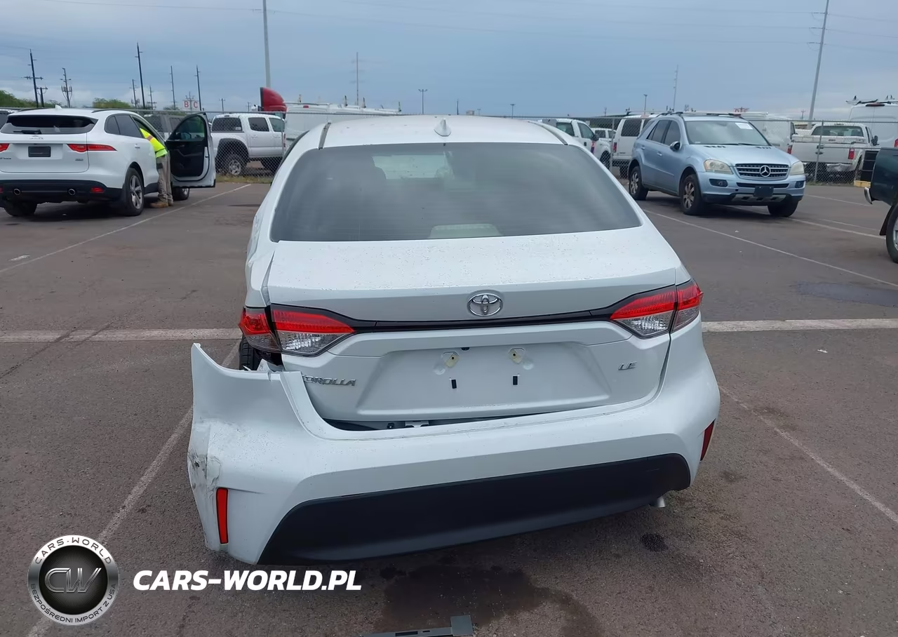 2026 Toyota Corolla Le VIN:JTDB4MEE9T3035681 - 18