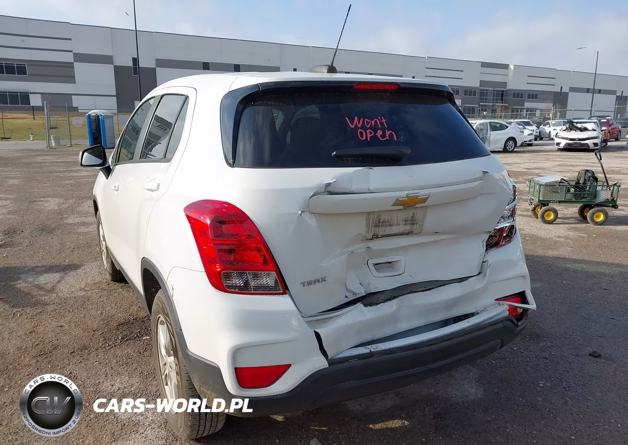 2022 Chevrolet Trax Fwd Ls VIN:KL7CJKSM5NB543939 - 3