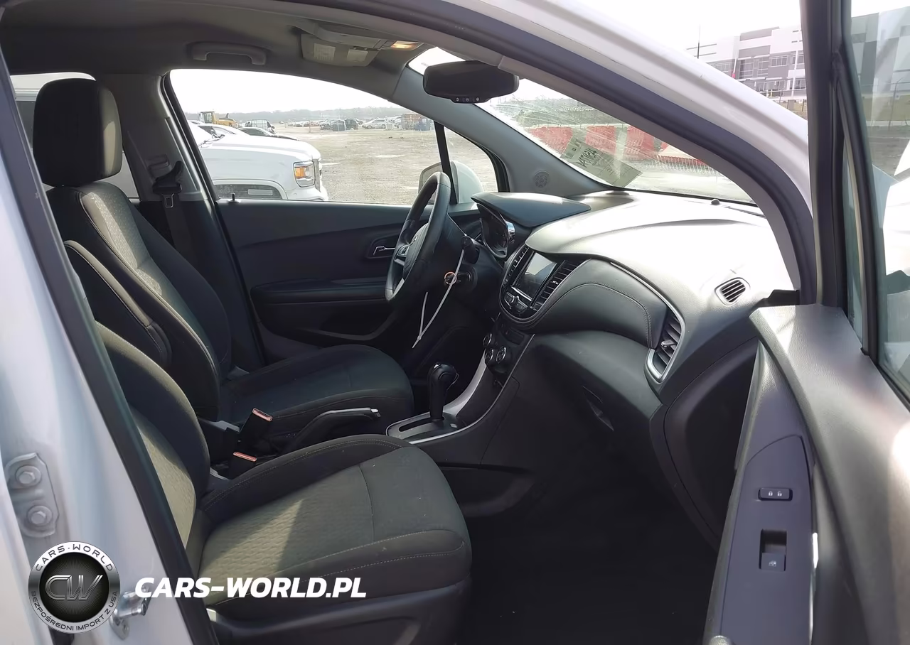 2022 Chevrolet Trax Fwd Ls VIN:KL7CJKSM5NB543939 - 5