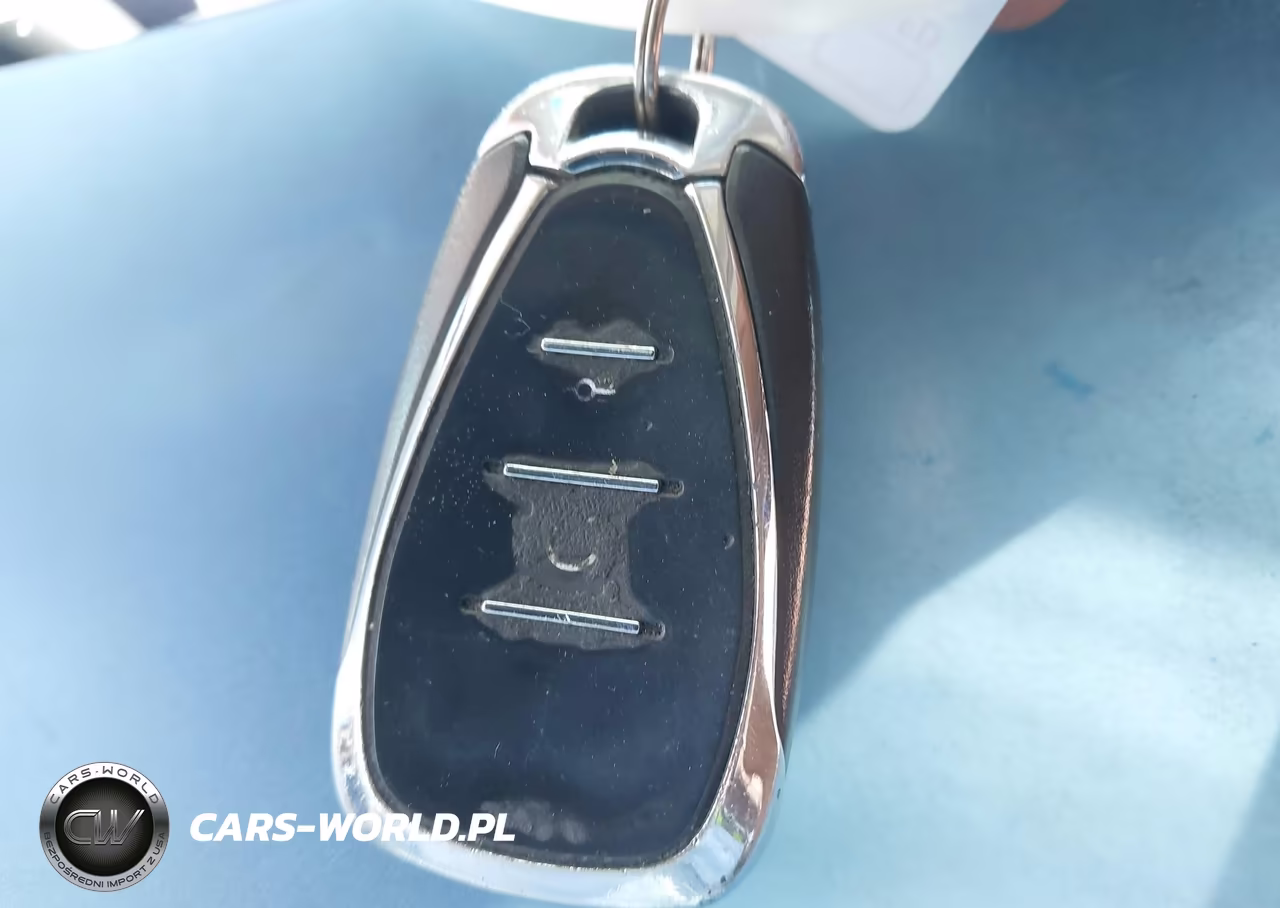 2019 Chevrolet Malibu Lt VIN:1G1ZD5STXKF186235 - 11